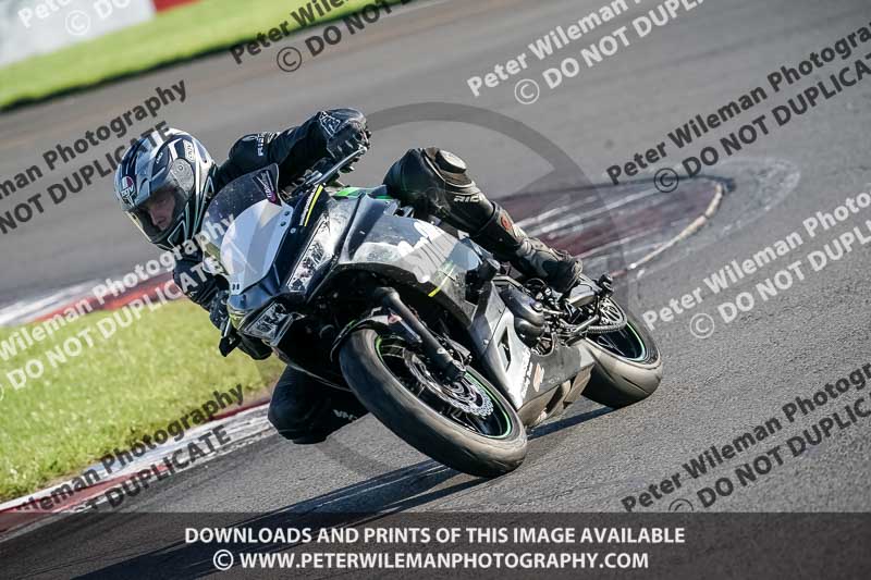 donington no limits trackday;donington park photographs;donington trackday photographs;no limits trackdays;peter wileman photography;trackday digital images;trackday photos